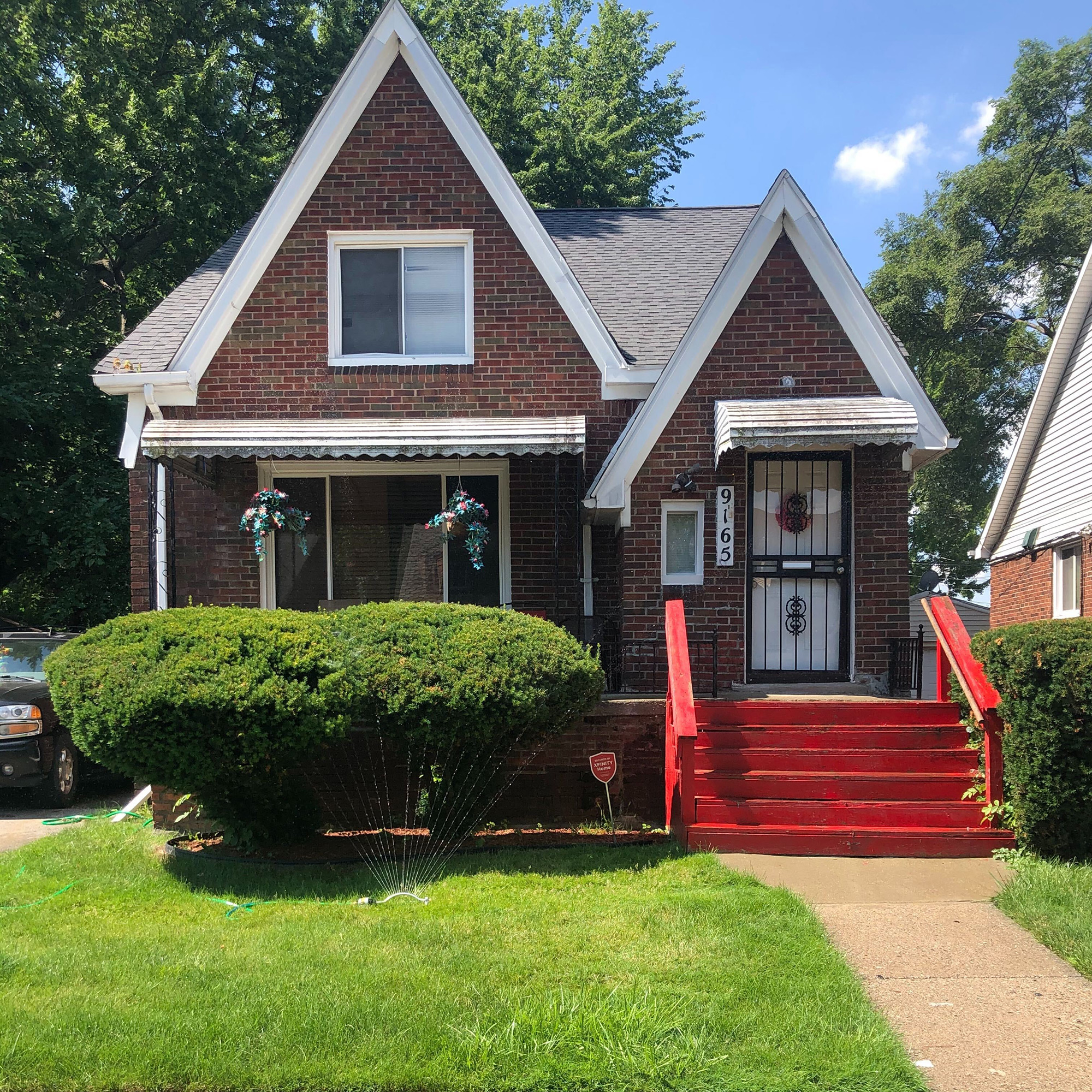 9165 Kensington Ave, Detroit, MI 48224