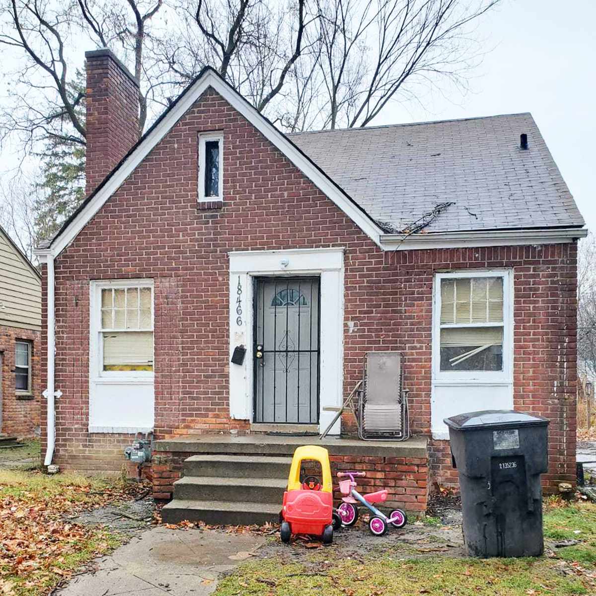 18466 Fielding St, Detroit, MI 48219 — photo 1