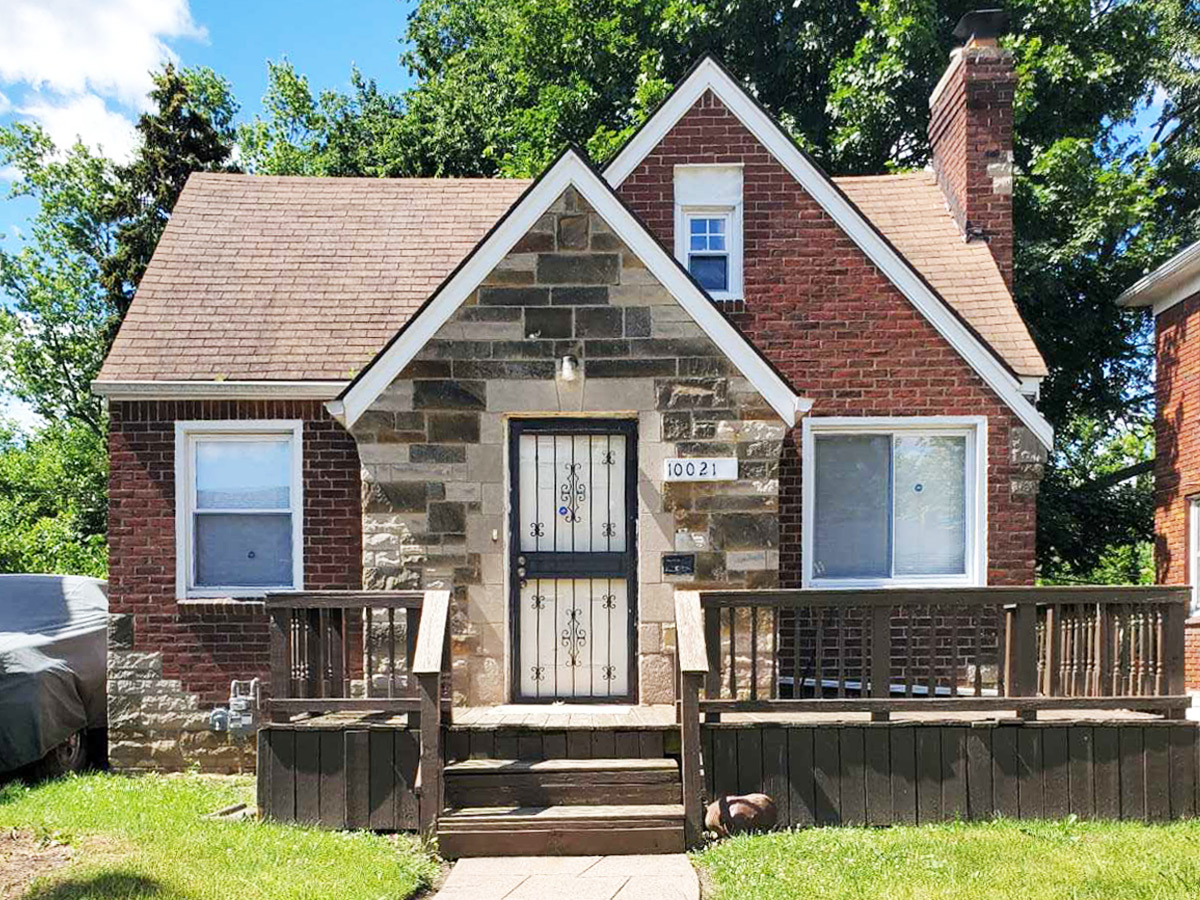 10021 Grayton St, Detroit, MI 48224 — photo 1