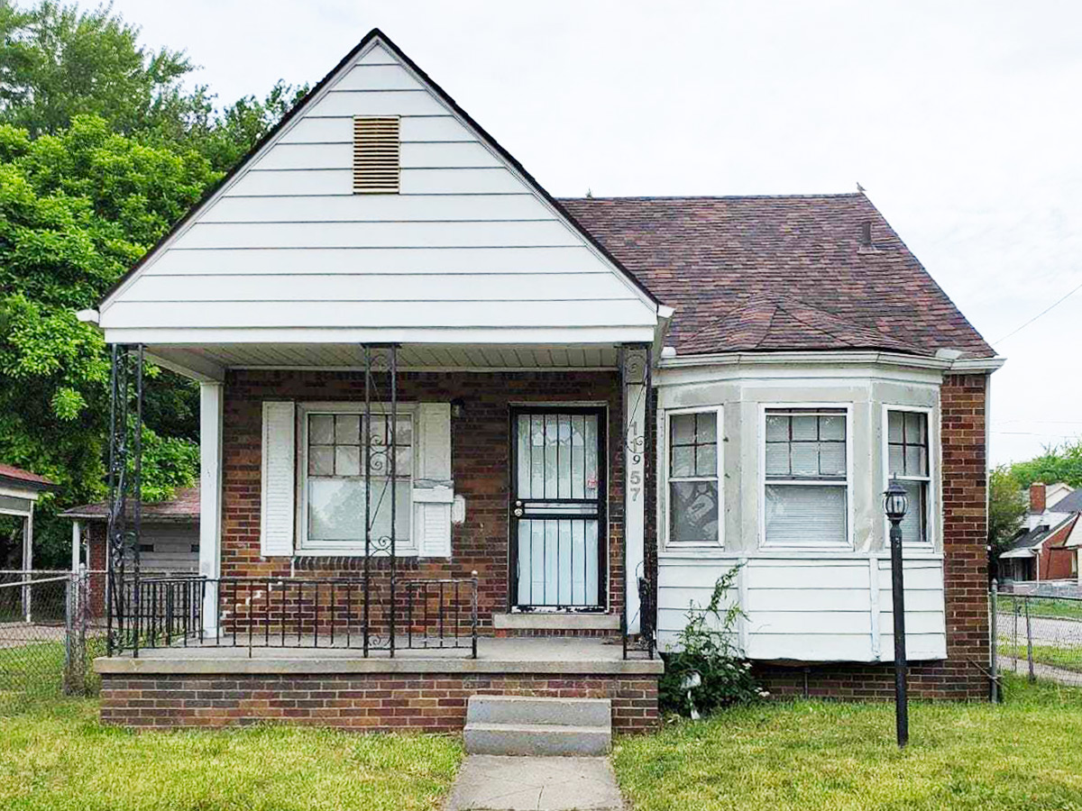 11957 Olga St, Detroit, MI 48213 — photo 1