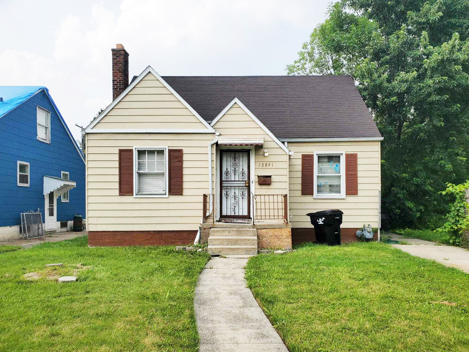 15841 Coram St, Detroit, MI 48205