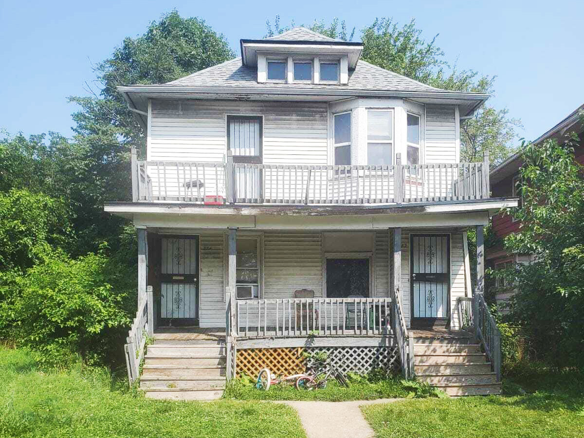882-884 Pingree St, Detroit, MI 48202