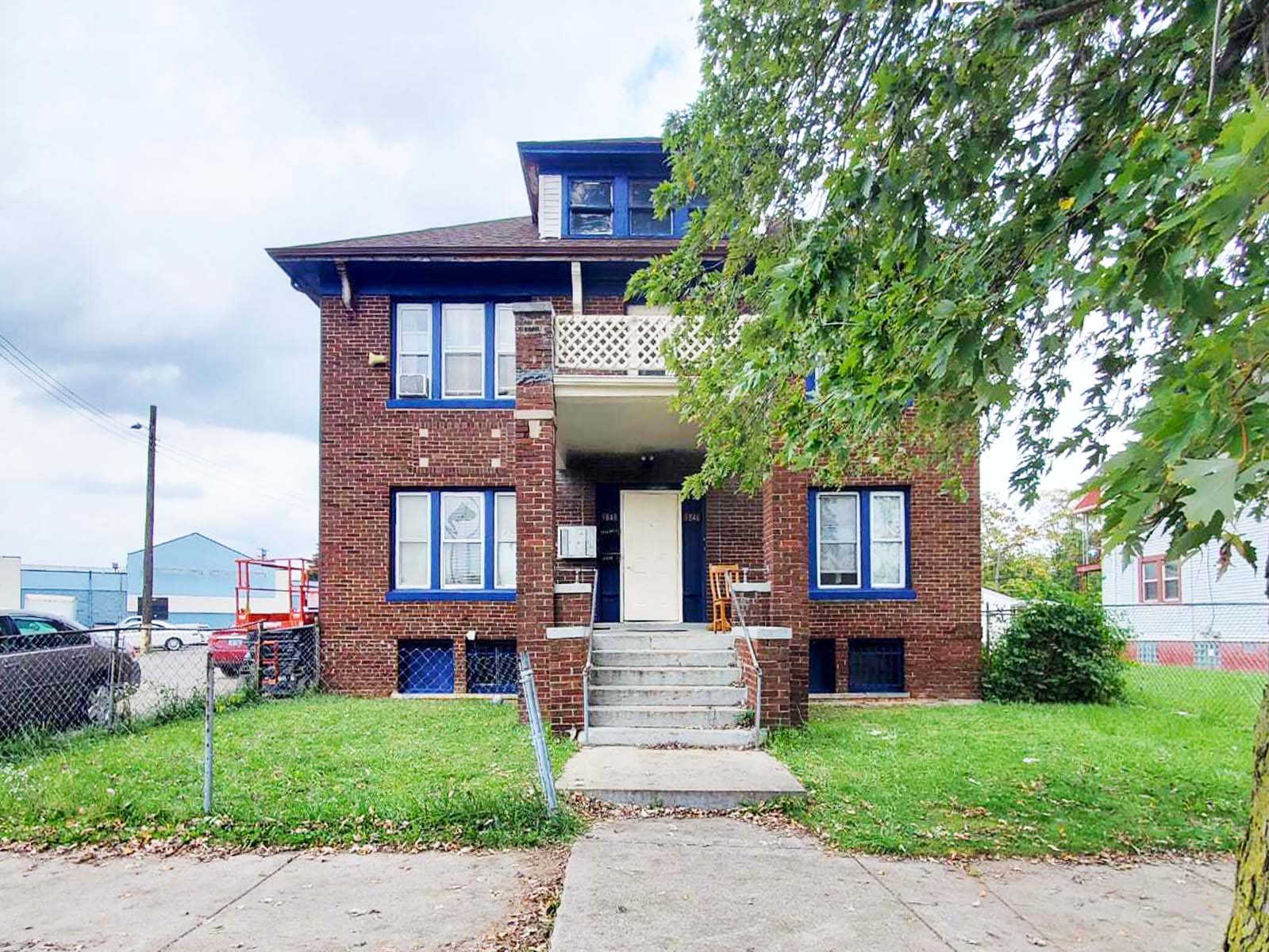 5846 Crane St, Detroit, MI 48213 — photo 1