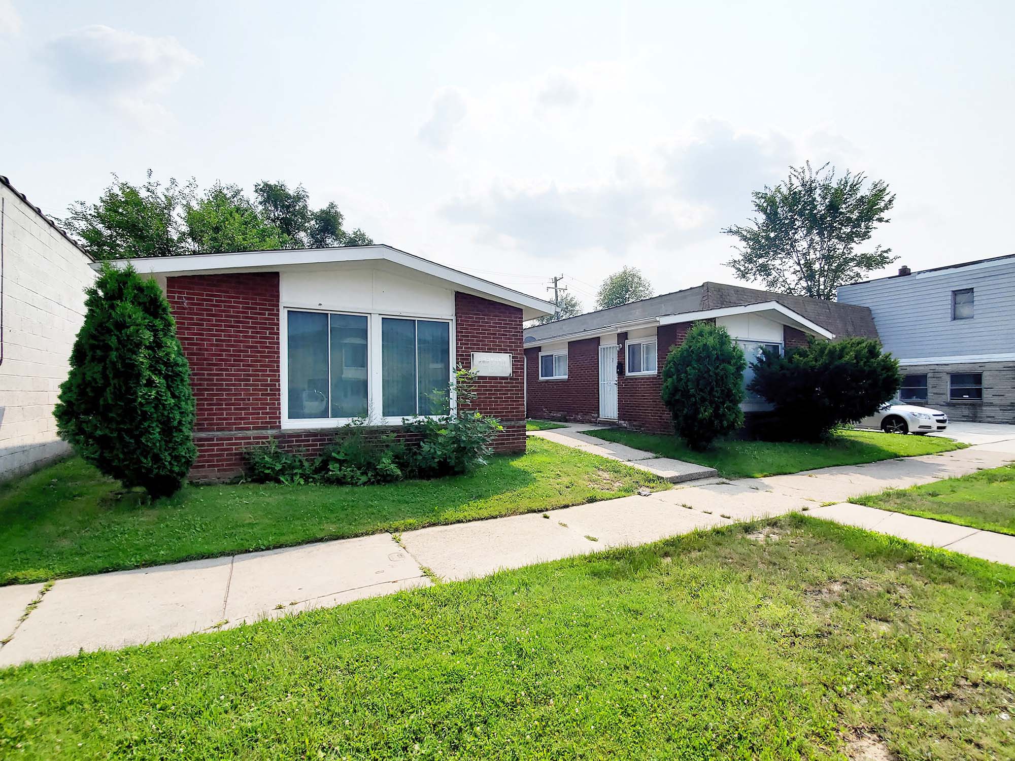 9171 Whittier Ave, Detroit, MI 48224