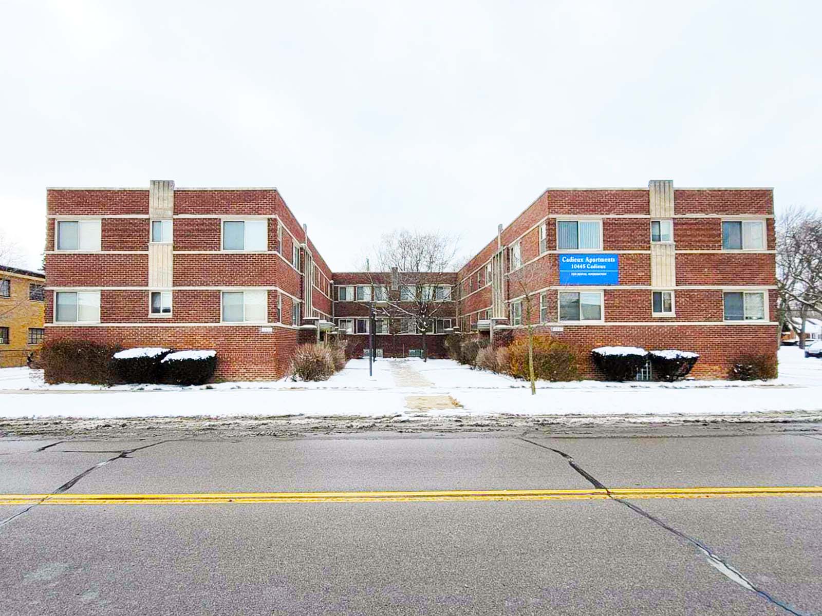 10435-10445 Cadieux Rd, Detroit, MI 48224 — photo 1