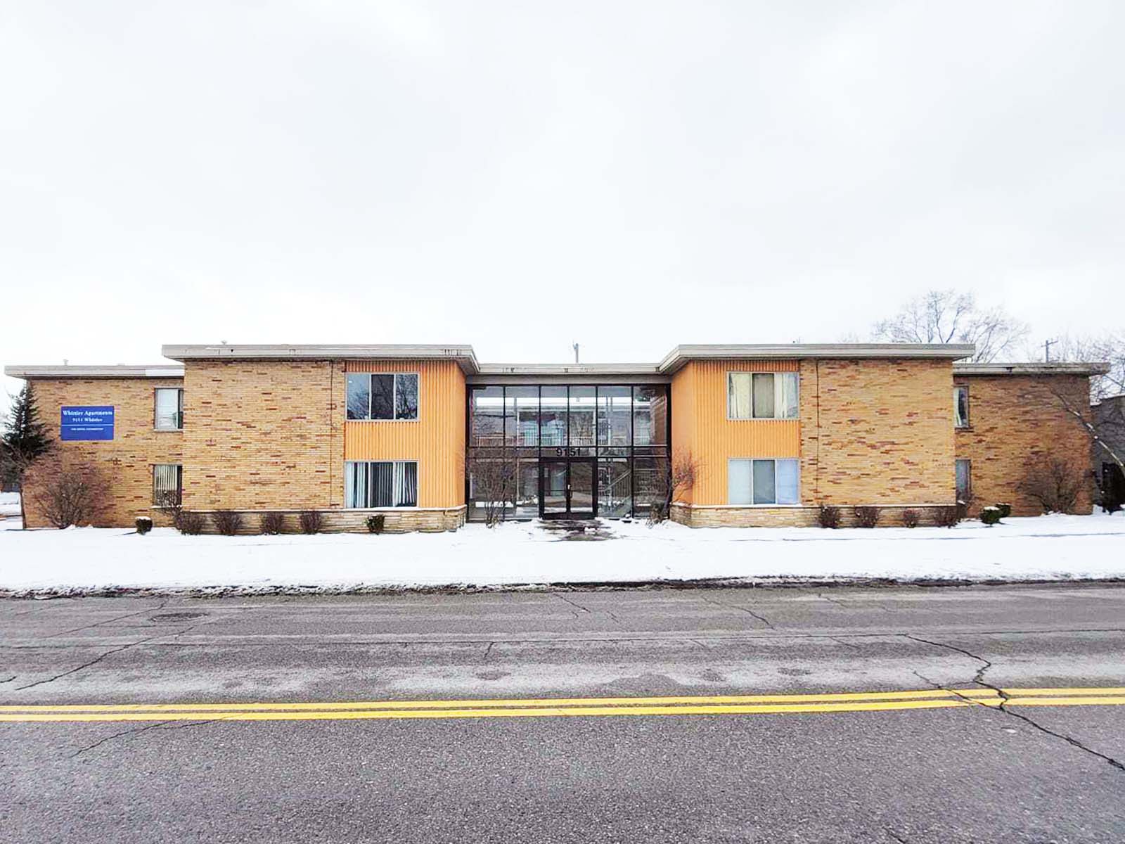 9151 Whittier Ave, Detroit, MI 48224 — photo 1