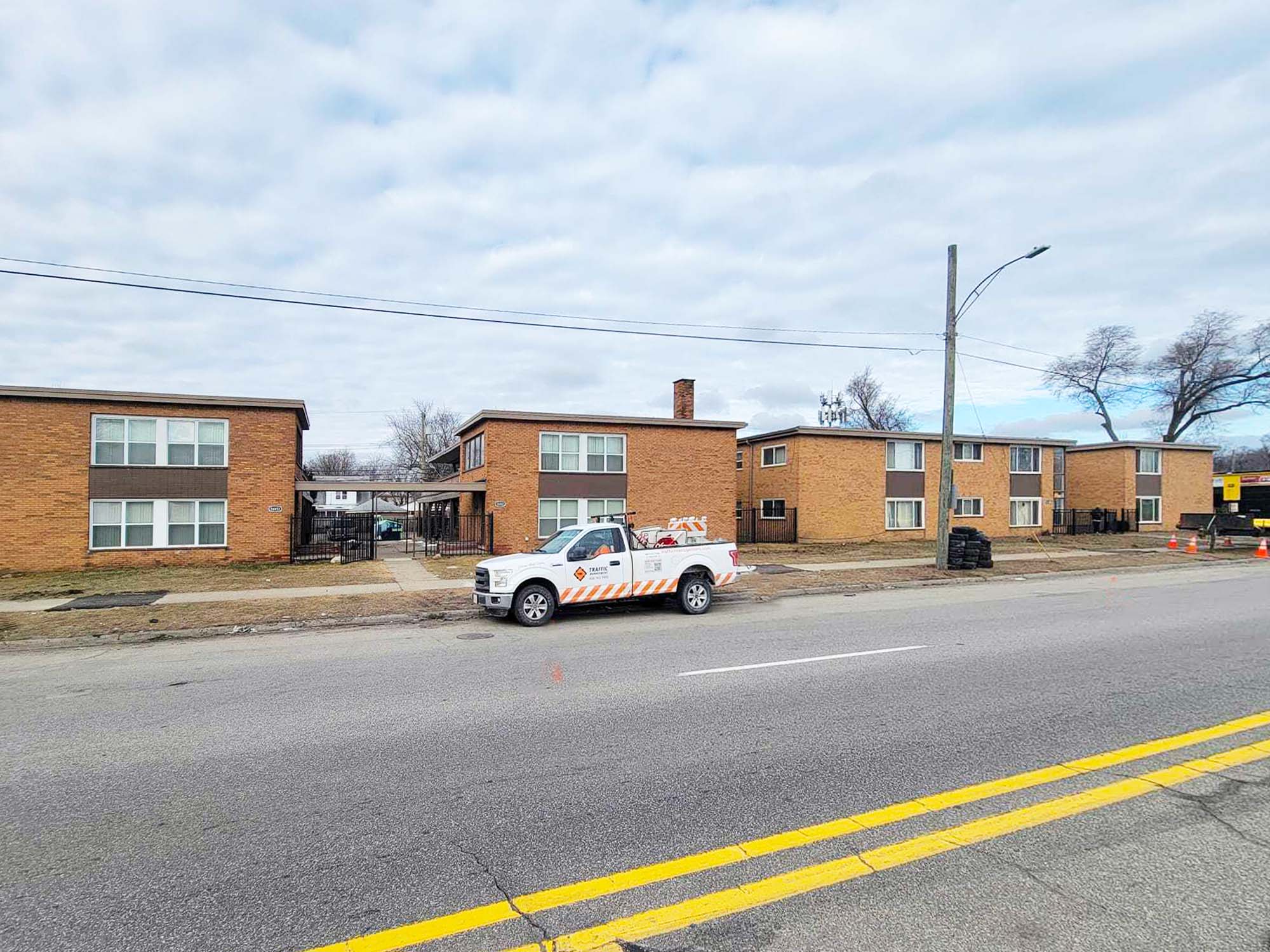 16851-16881 Greenfield Rd, Detroit, MI 48235 — photo 1