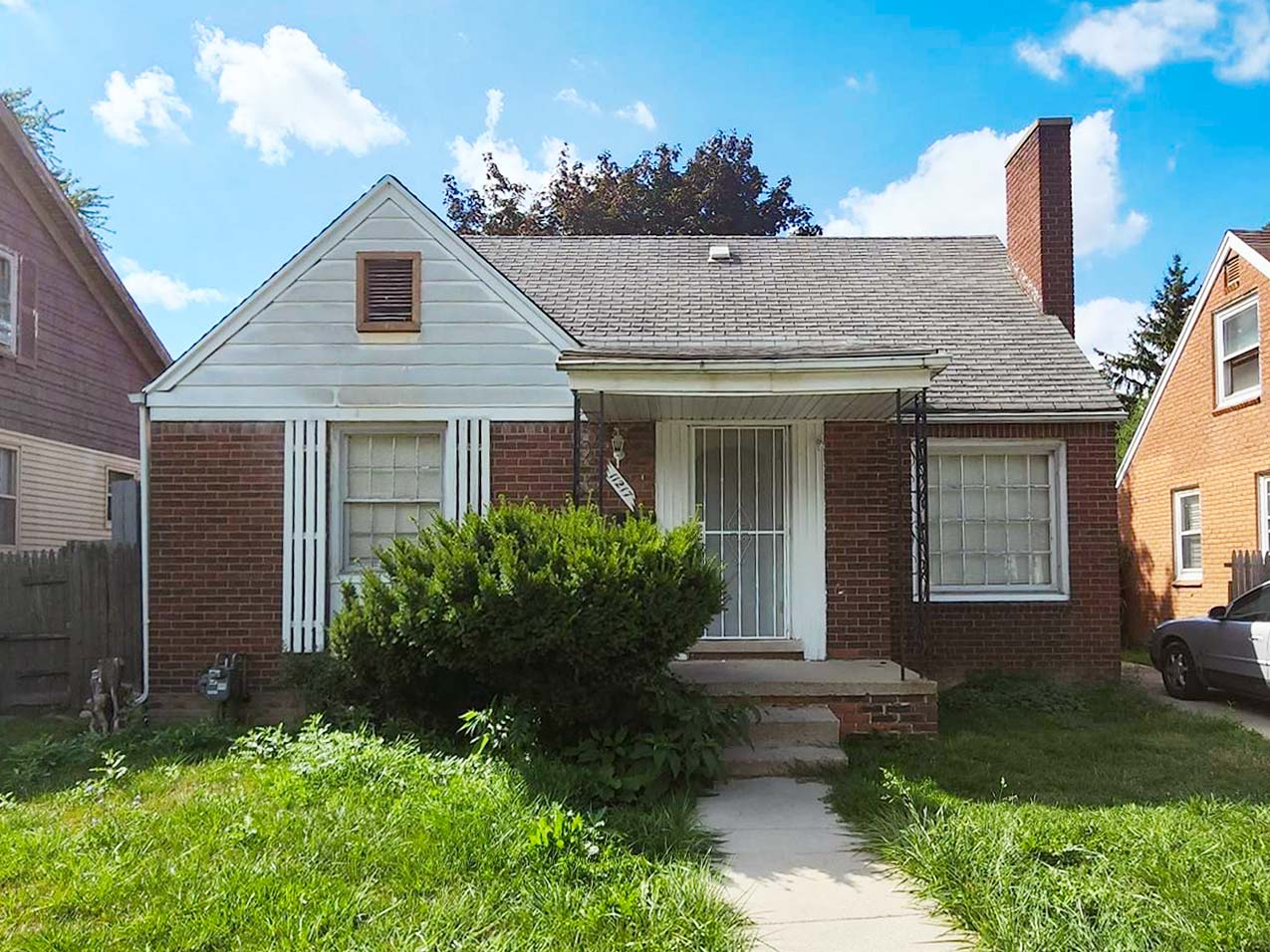 S 11217 Beaconsfield St, Detroit, MI 48224 — photo 1