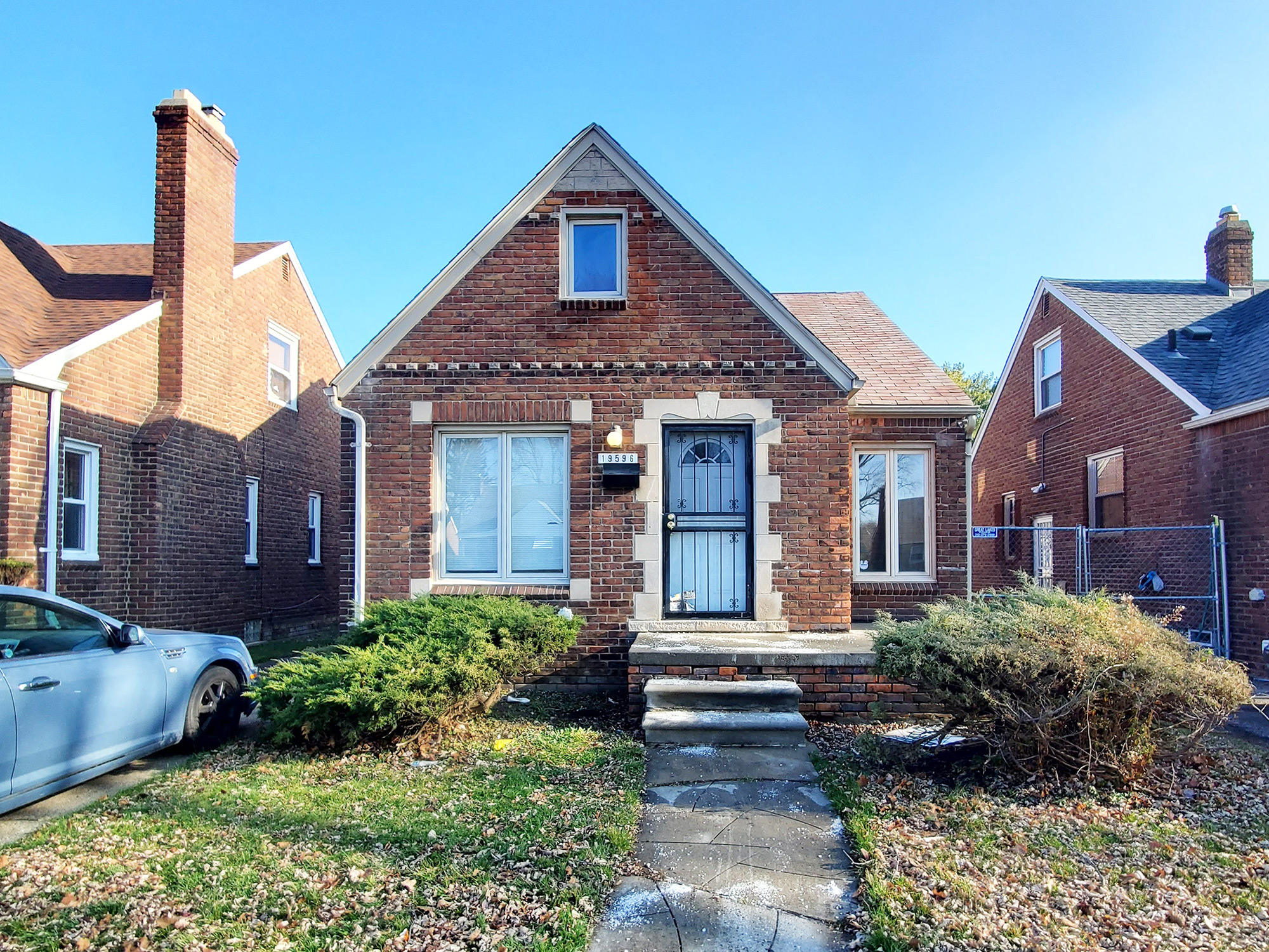 19596 Goulburn Ave, Detroit, MI 48205 — photo 1
