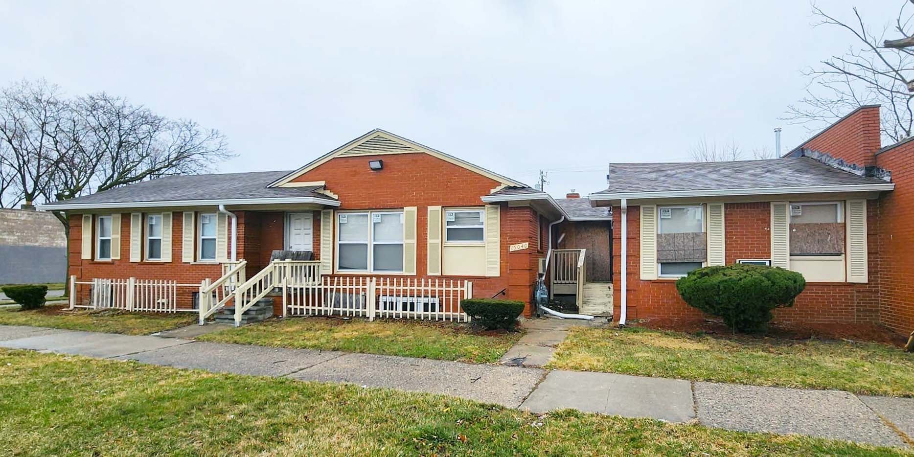 15040 Harper Ave, Detroit, MI 48224 — photo 1