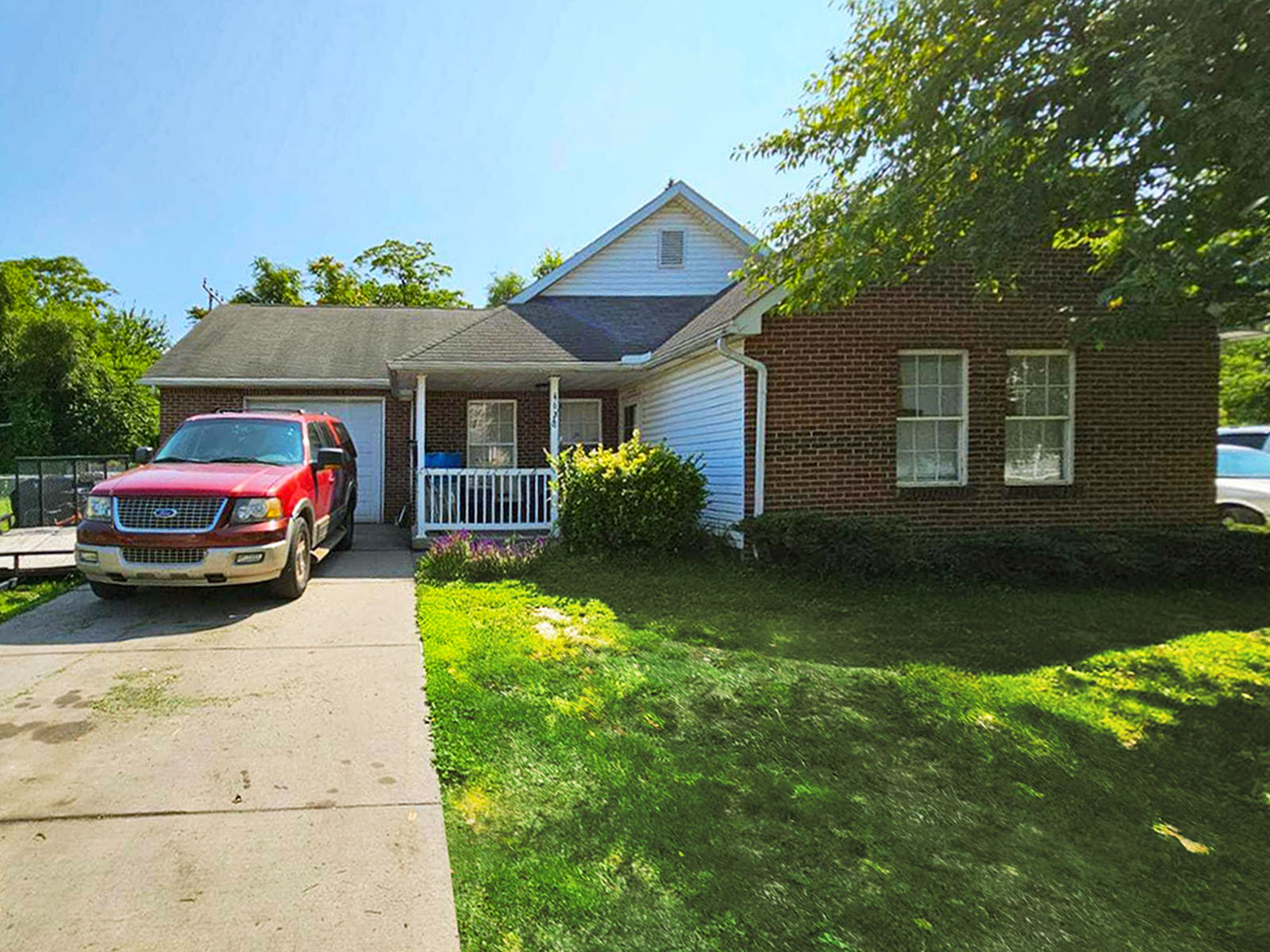 4628 Lillibridge St, Detroit, MI 48214 — photo 1