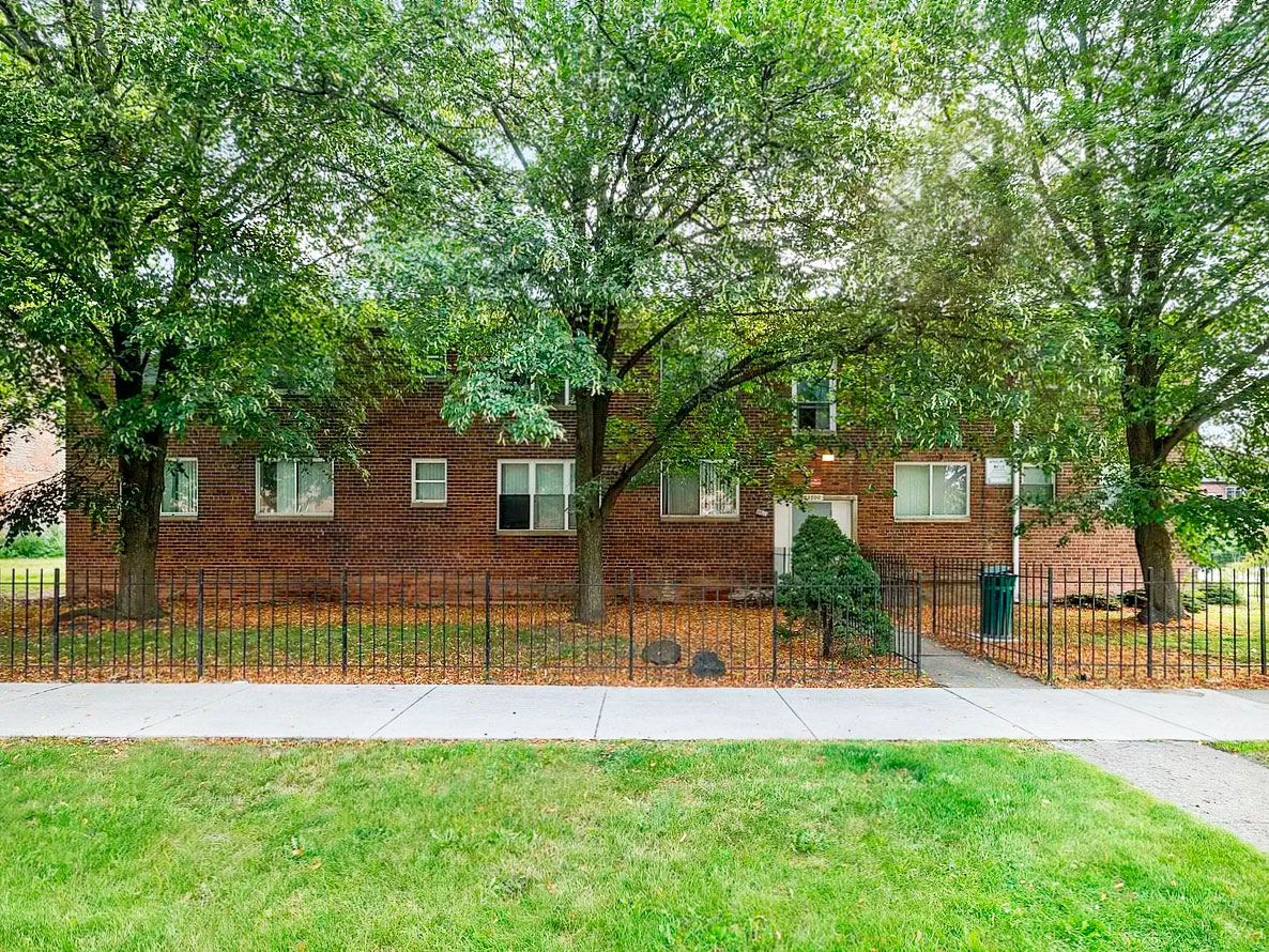 13700 Dexter Ave, Detroit, MI 48238 — photo 1