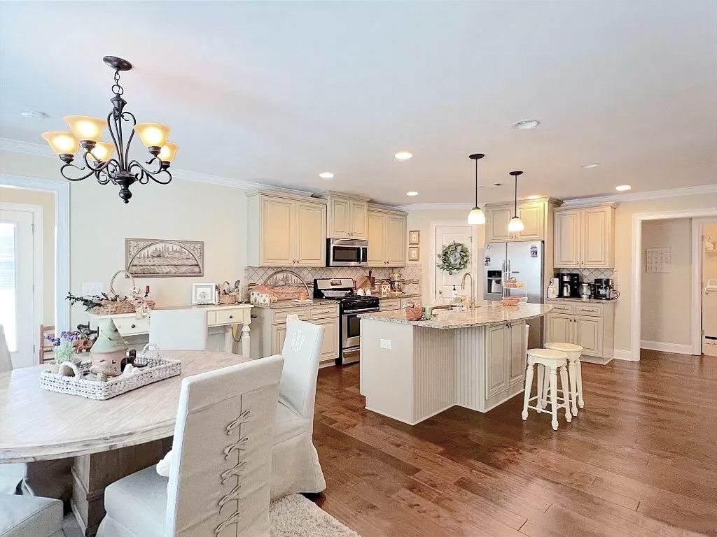 7913 Faith Ln, Montgomery, AL 36117 — photo 1
