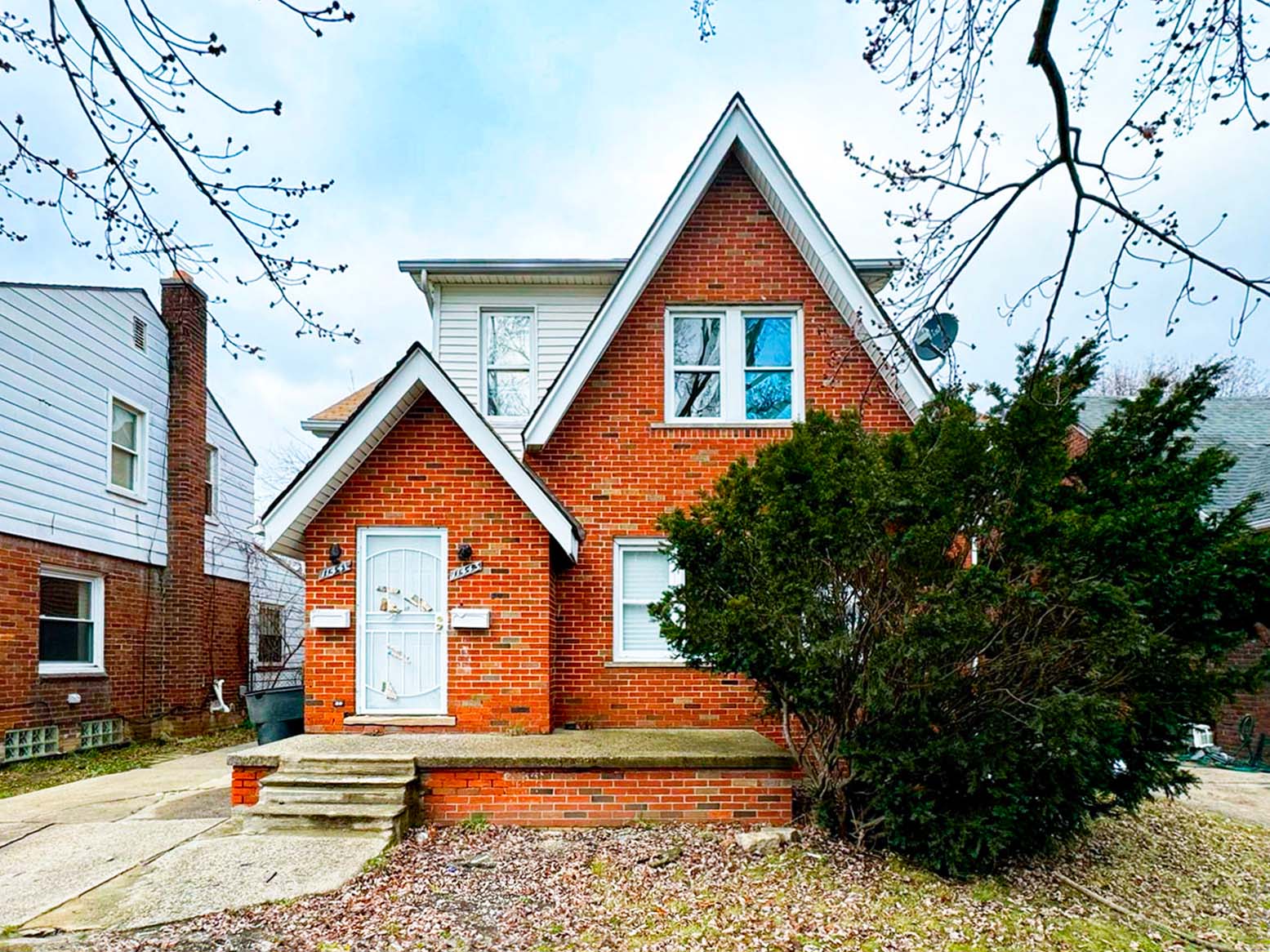 11441-11443 Flanders St, Detroit, MI 48205 — photo 1