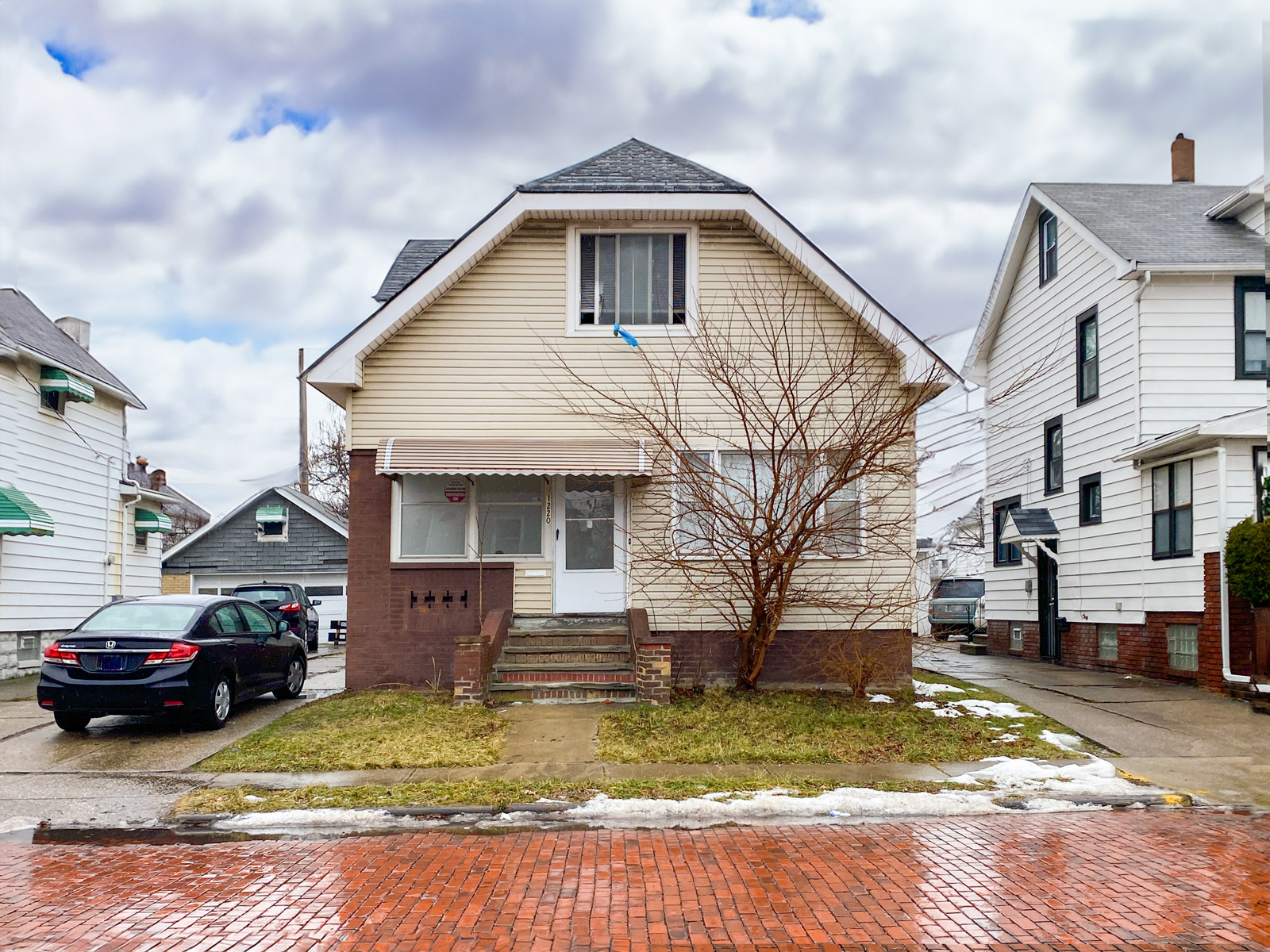 1220 E 173rd St, Cleveland, OH 44119 — photo 1