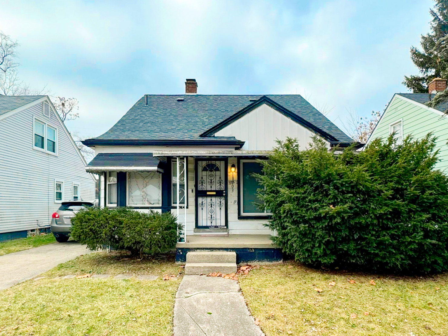18703 Gilchrist St, Detroit, MI 48235 — photo 1