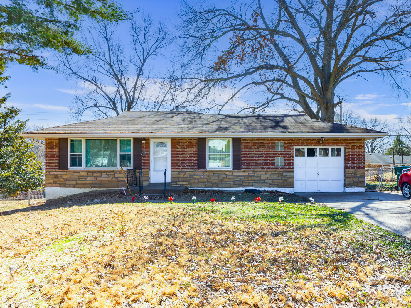 1158 Bosworth Dr, St. Louis, MO 63137 — photo 1