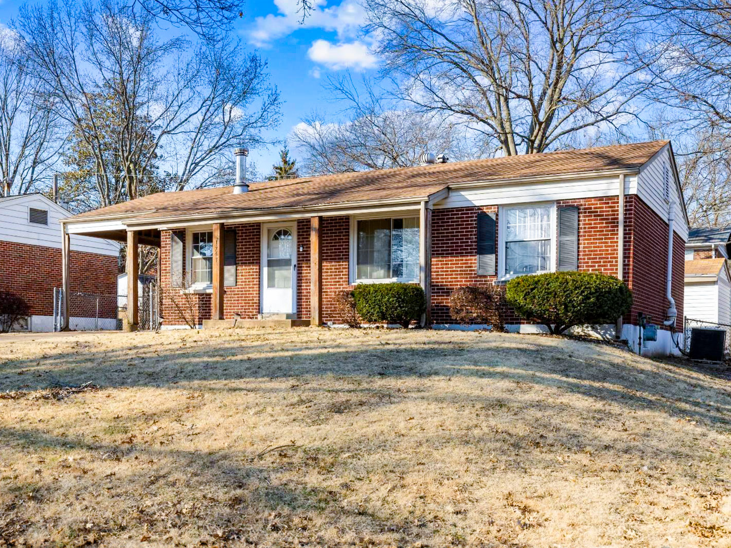 1 Holdings Crowley Dr, St. Louis, MO 63136 — photo 1