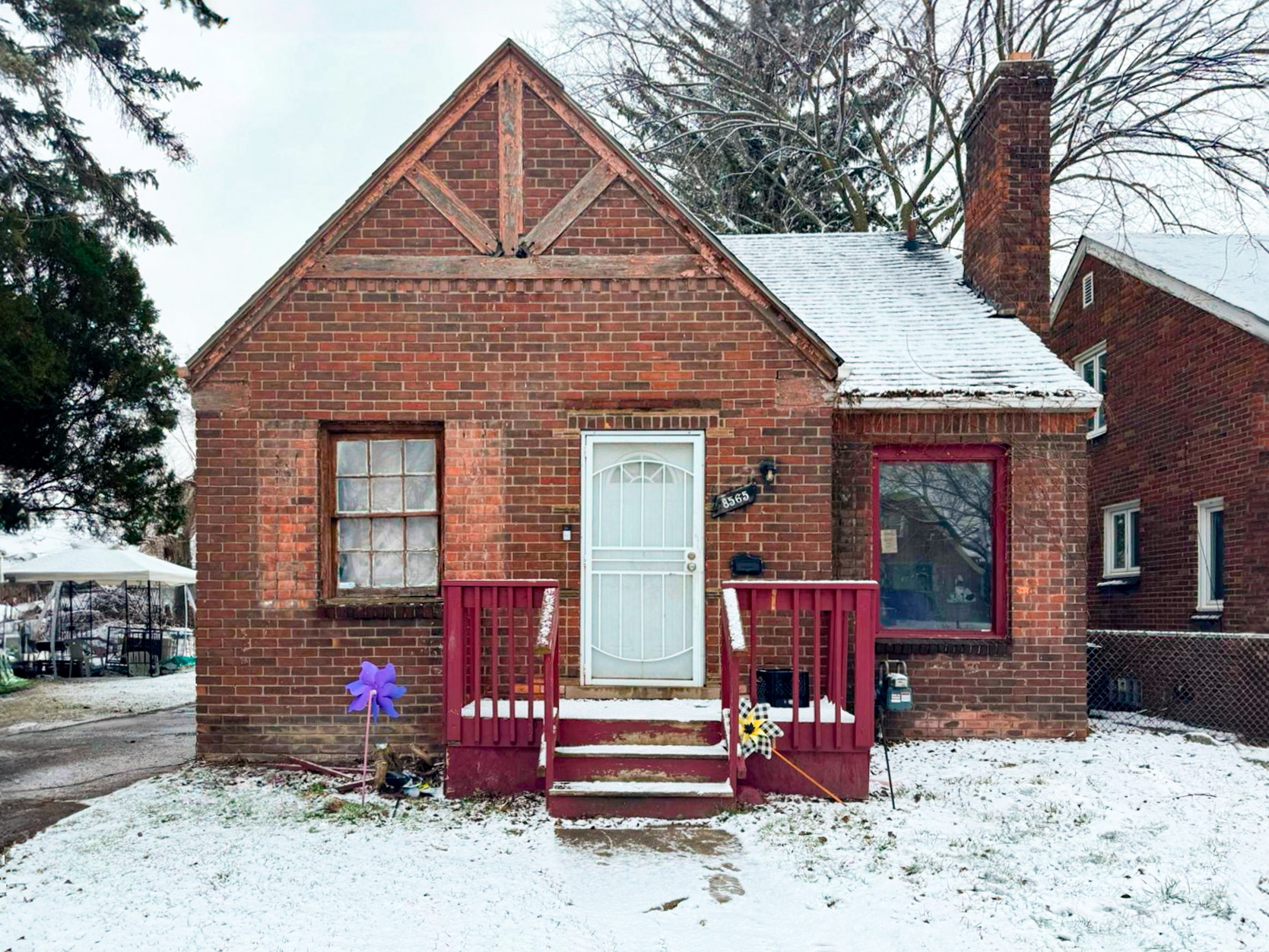 8565 Northlawn St, Detroit, MI 48204 — photo 1