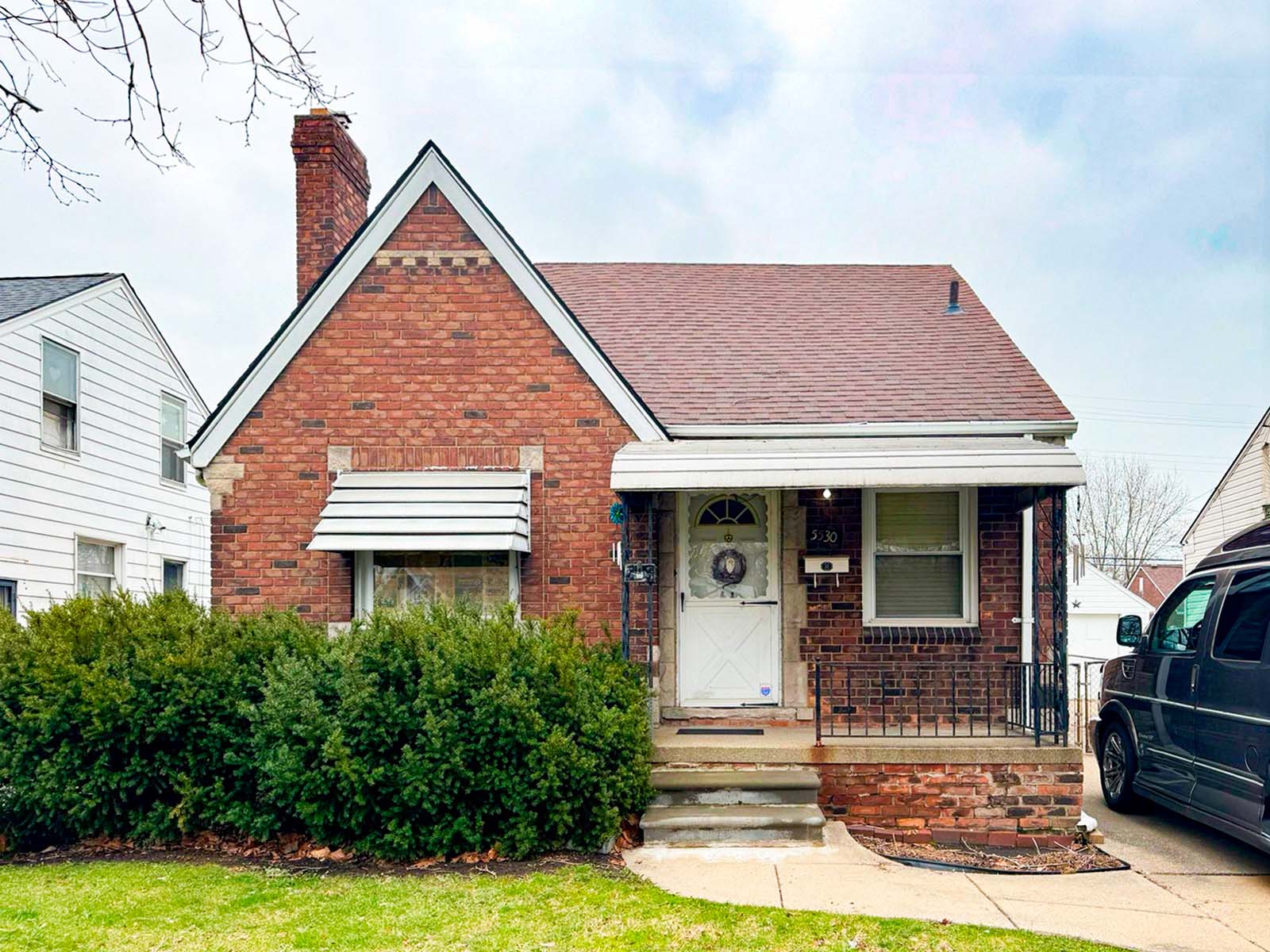 5530 Marseilles St, Detroit, MI 48224 — photo 1