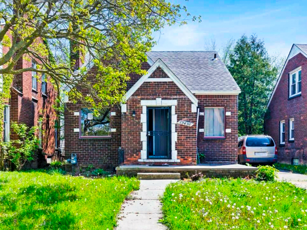 13436 Corbett Ave, Detroit, MI 48213 — photo 1