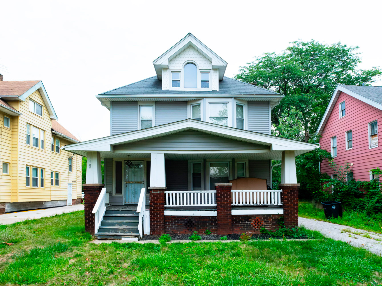 3469 Martin Luther King Jr Dr, Cleveland, OH 44104 — photo 1