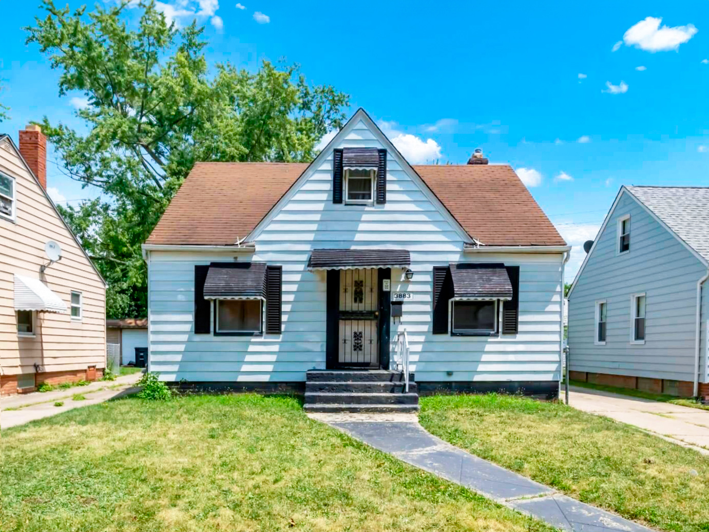 3883 E 177th St, Cleveland, OH 44128 — photo 1