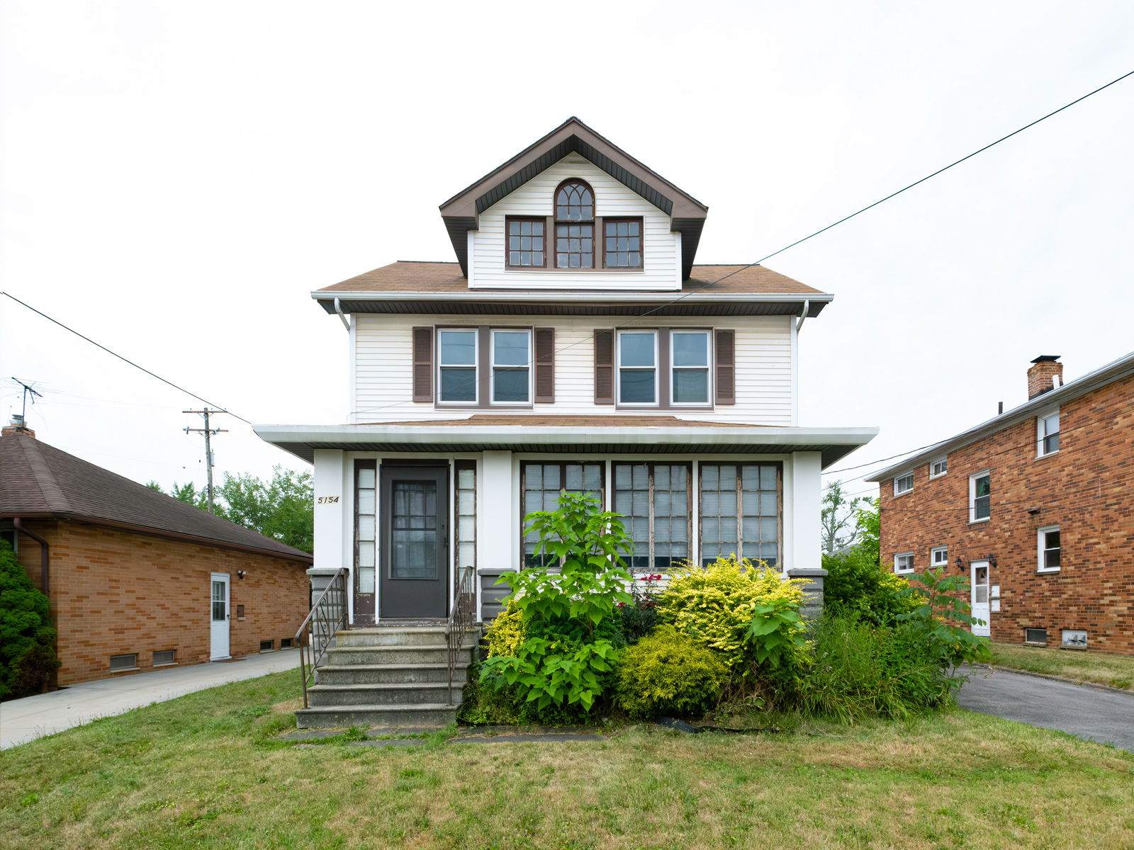 5154 Turney Rd, Garfield Heights, OH 44125 — photo 1