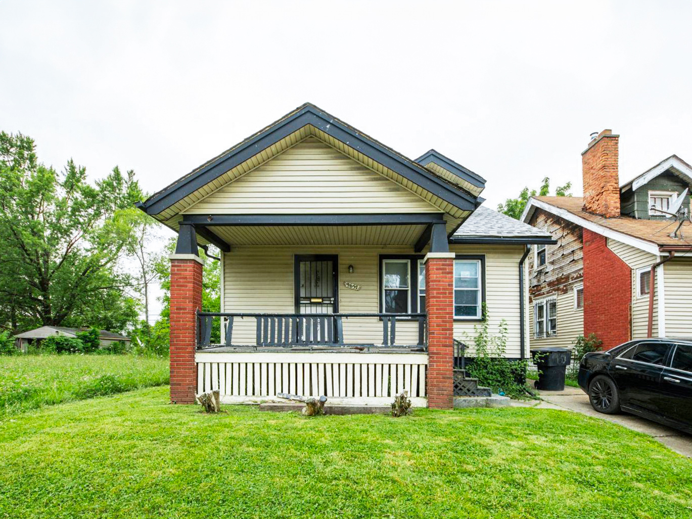 9657 Manor St, Detroit, MI 48204 — photo 1