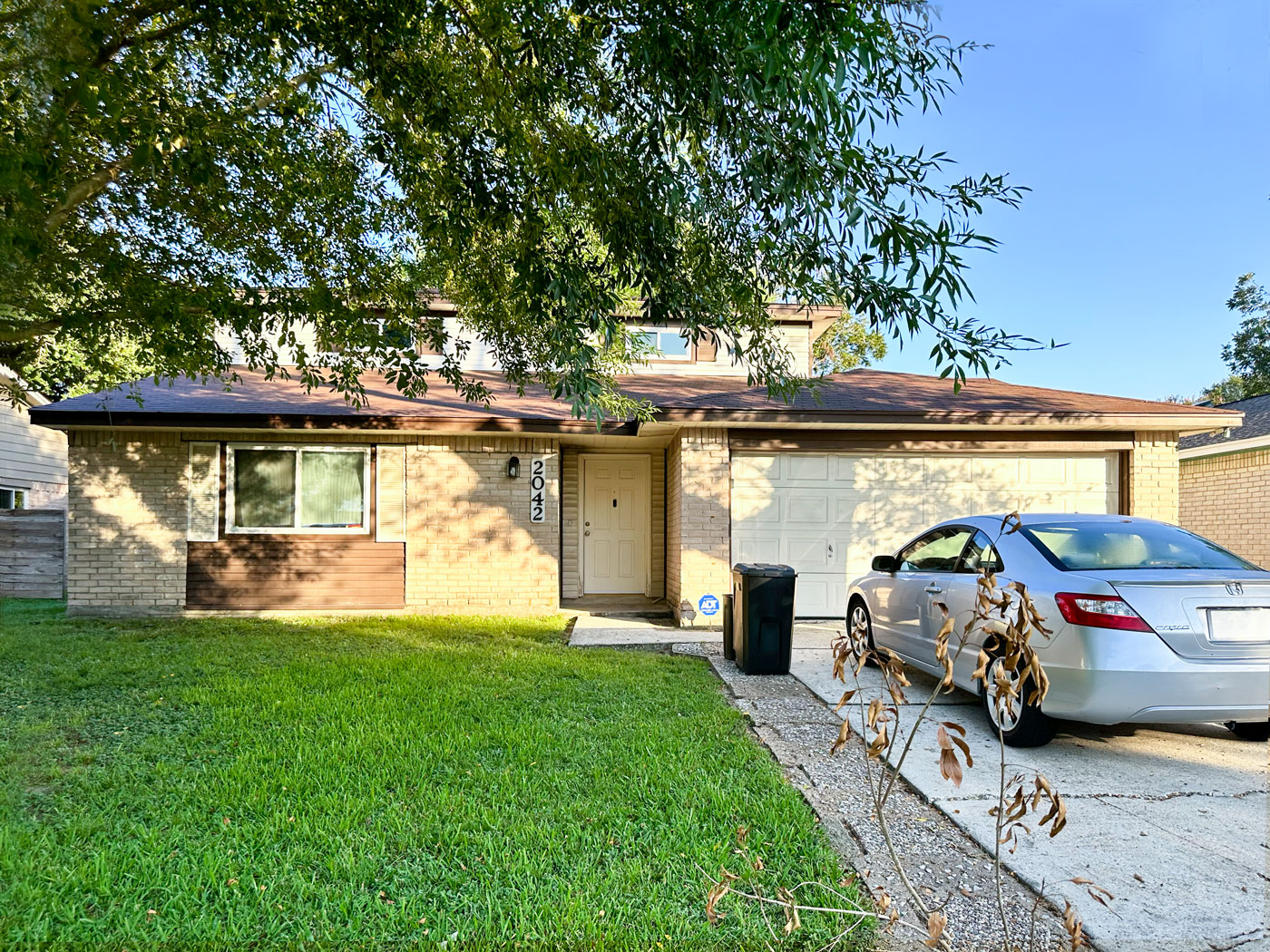 2042 Bridge Cross Ln, Houston, TX 77067 — photo 1
