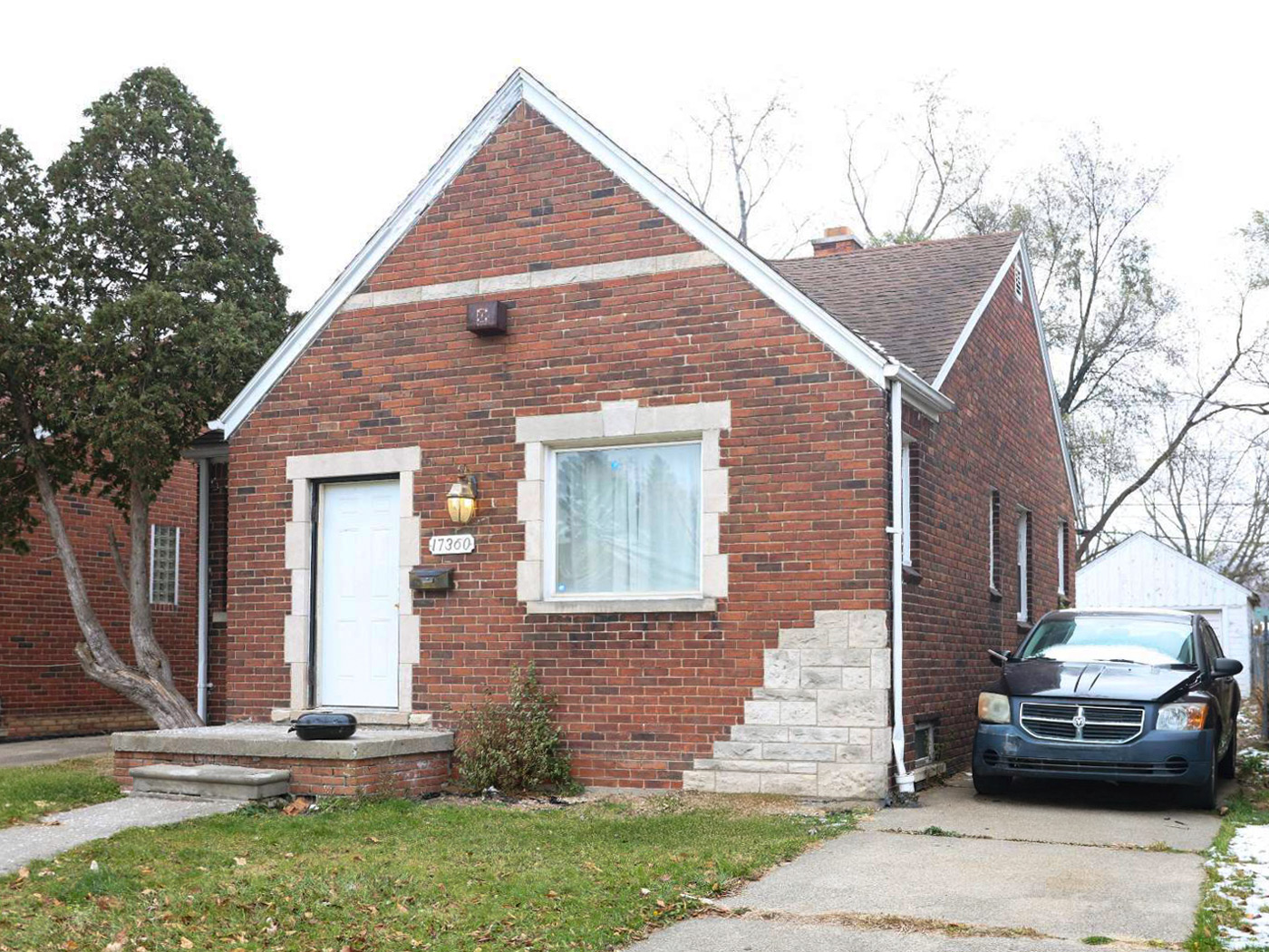17360 Albion St, Detroit, MI 48234 — photo 1