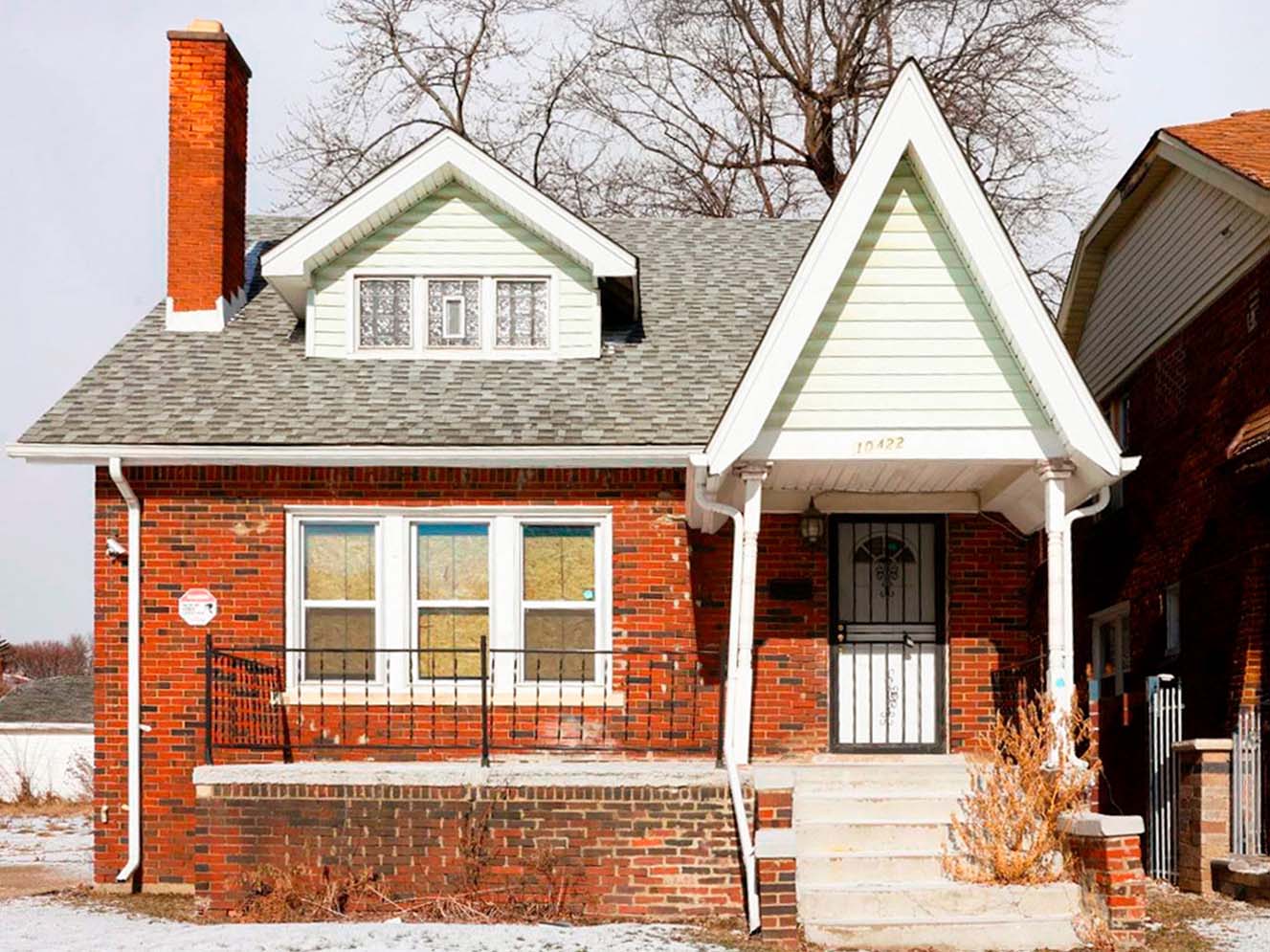 10422 Crocuslawn St, Detroit, MI 48204 — photo 1