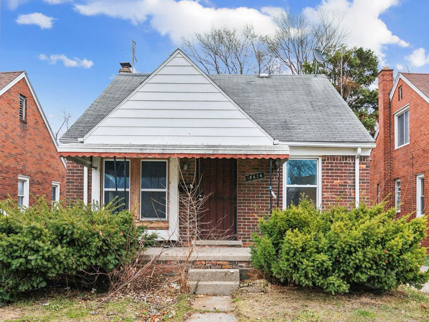 18624 Hamburg St, Detroit, MI 48205 — photo 1